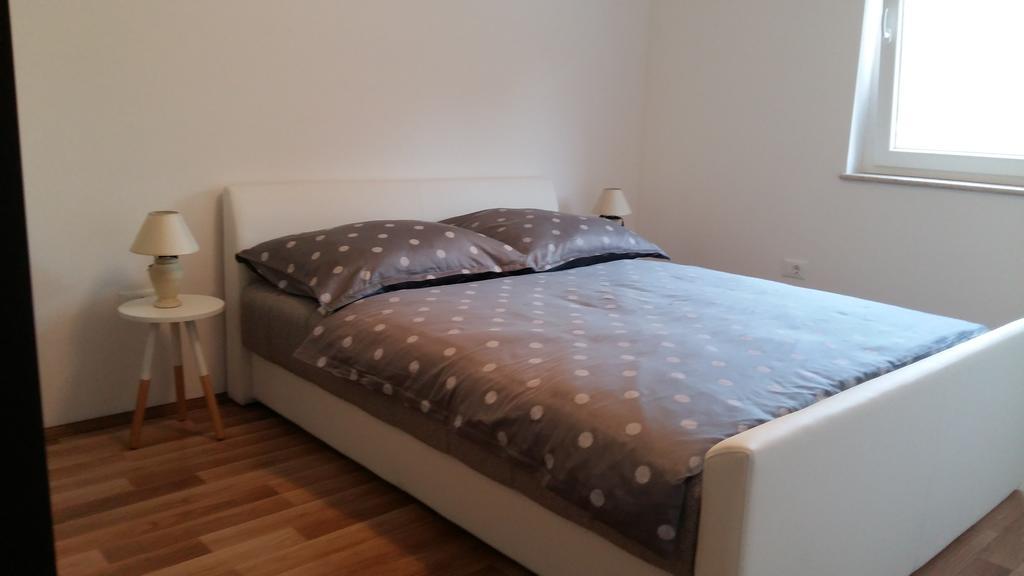 Apartment Adriatic Umag Exterior foto